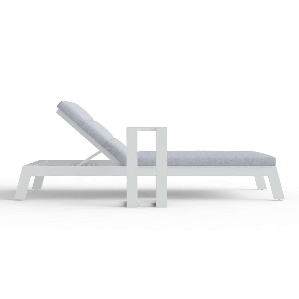 Dasia Outdoor Sun Lounger white angle image